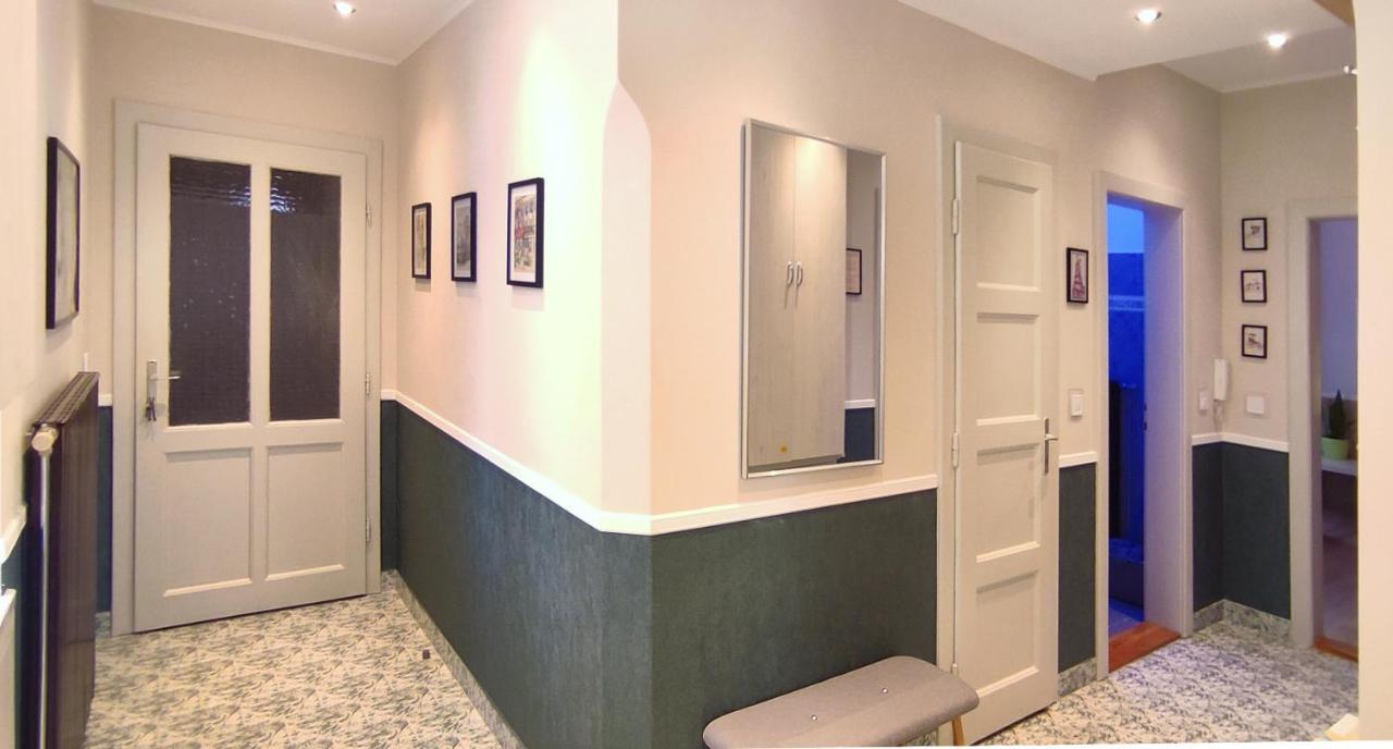 Center Apartman Szegedin Exterior foto