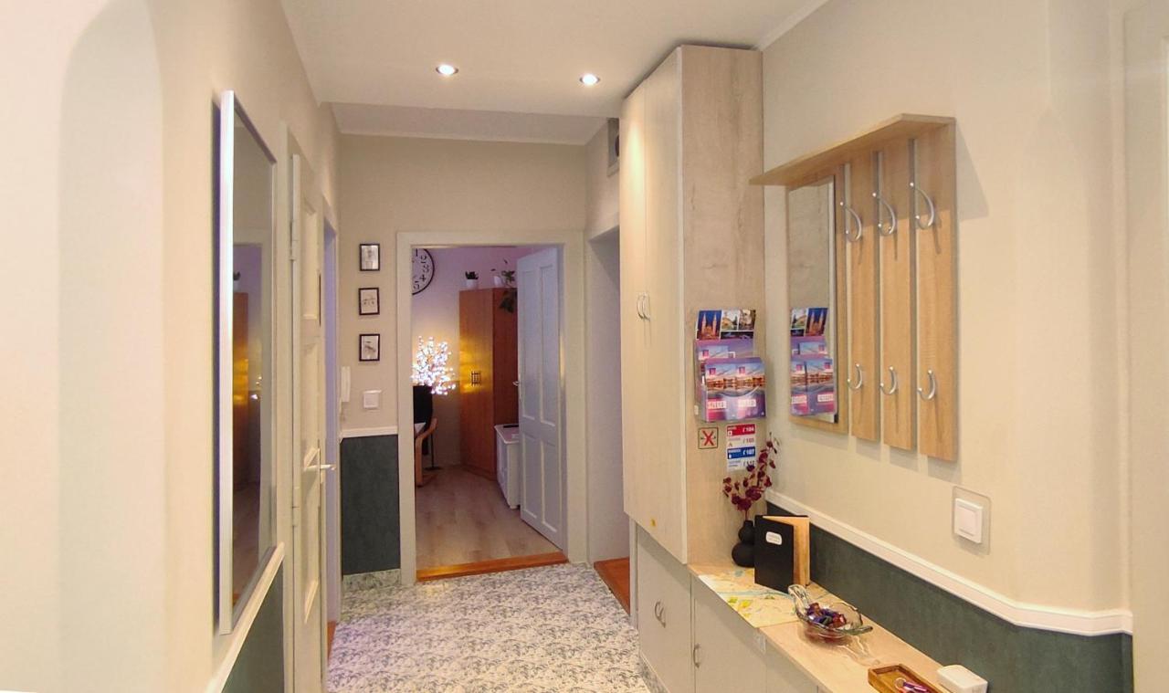Center Apartman Szegedin Exterior foto